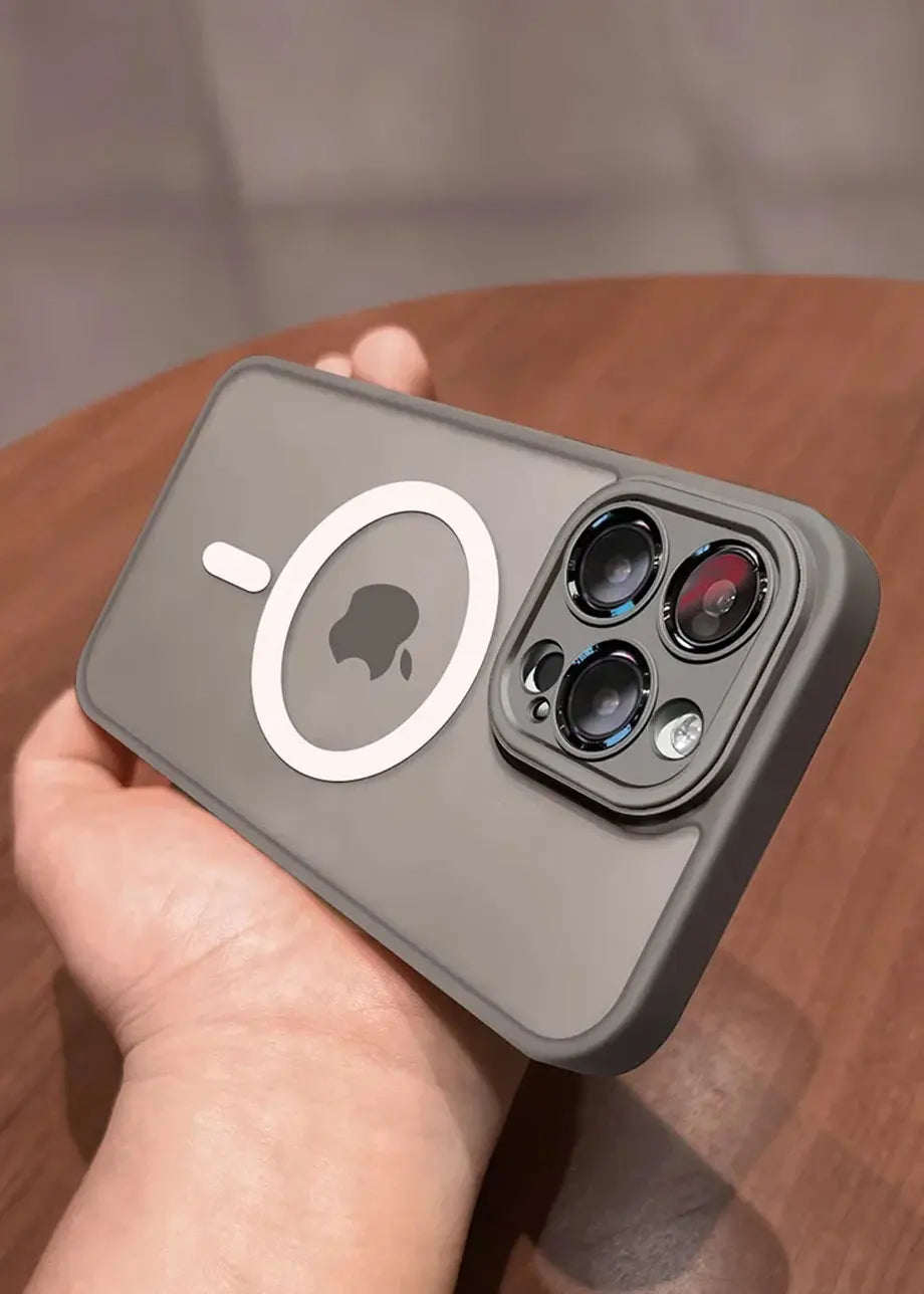 MagSafe Luxury Armor Case (iPhone Series)