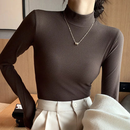 Elegant Knit Half-Turtleneck