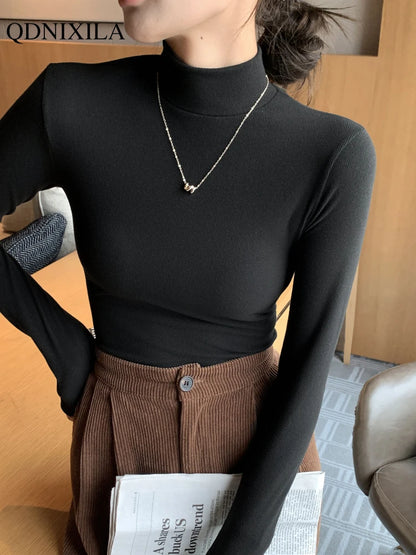Elegant Knit Half-Turtleneck