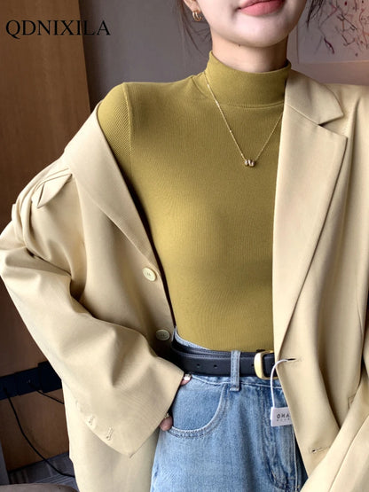 Elegant Knit Half-Turtleneck