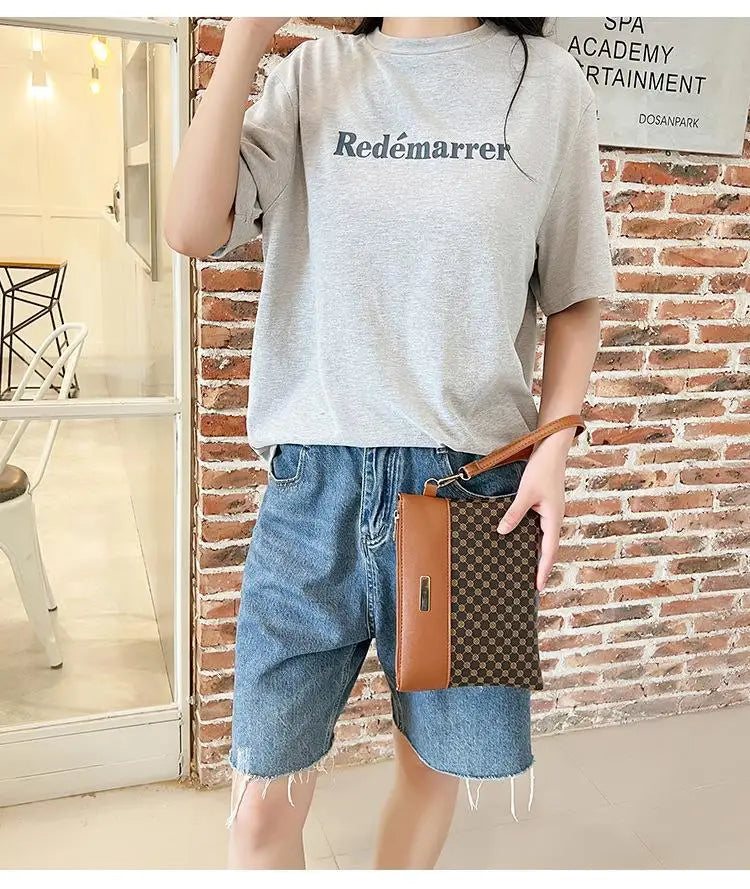 Women's Retro Print Clutch Wallet
