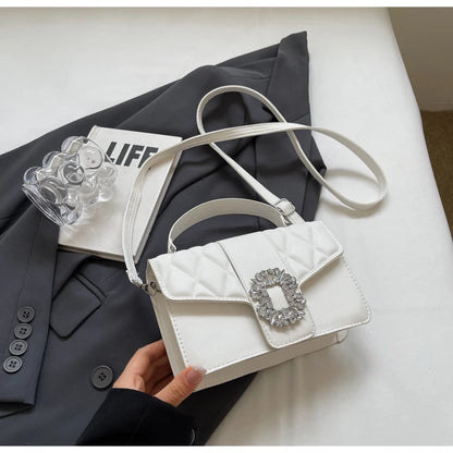 Diamond Gleam Chain Bag