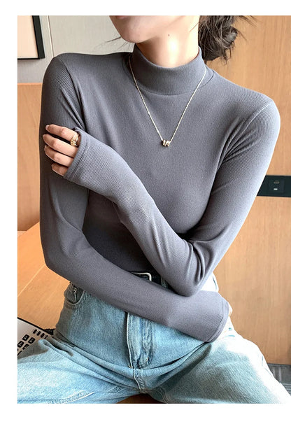 Elegant Knit Half-Turtleneck
