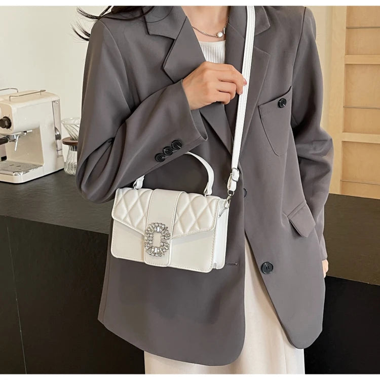 Diamond Gleam Chain Bag