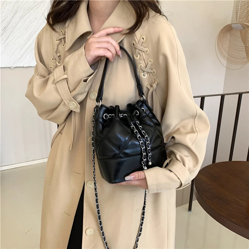 Car Sewing Bucket Shoulder Bag