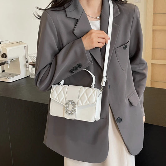 Diamond Gleam Chain Bag