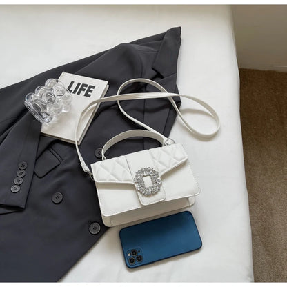 Diamond Gleam Chain Bag