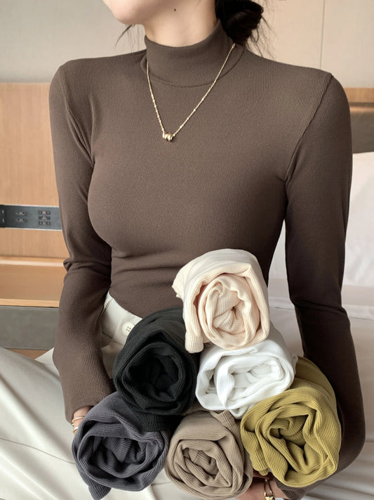 Elegant Knit Half-Turtleneck
